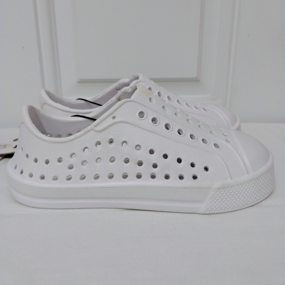 Lily & Dan Kids Sneakers Slip On Lightweight Shoe Unisex Boy Girl White NEW 9/10 - Picture 1 of 10